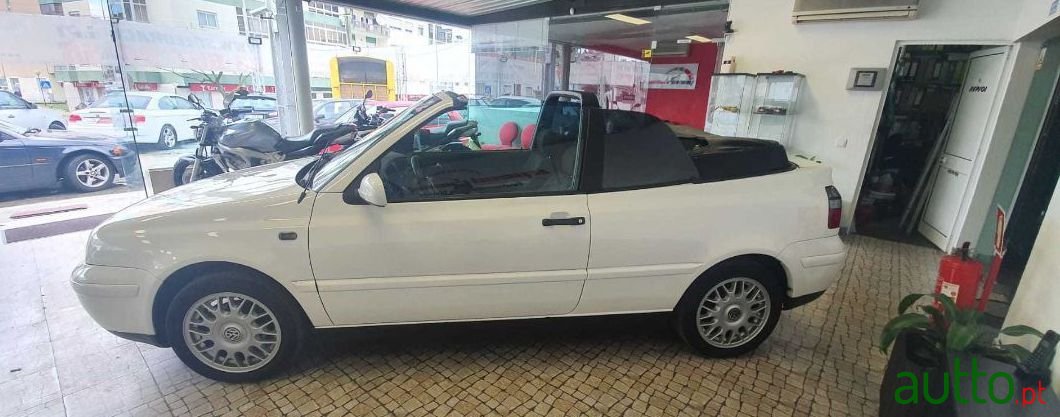 1998' Volkswagen Golf photo #1