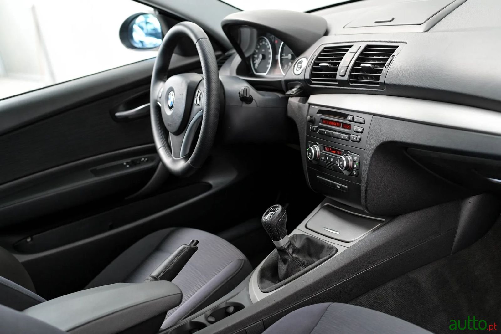 2007' BMW 118 photo #5