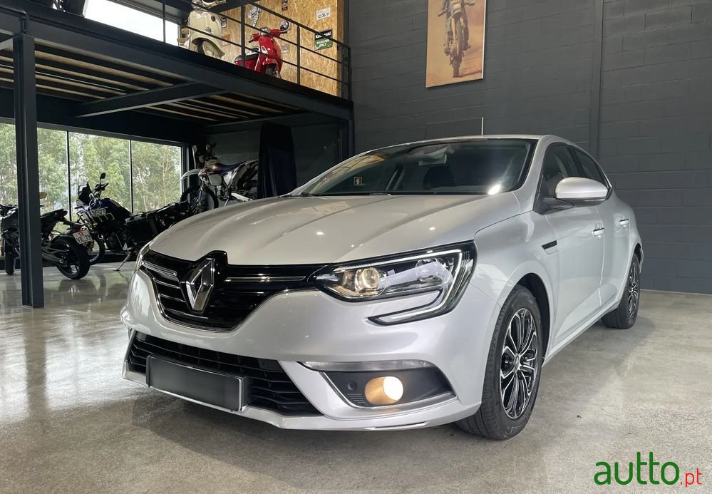 2016' Renault Megane 1.5 Dci Intens photo #3