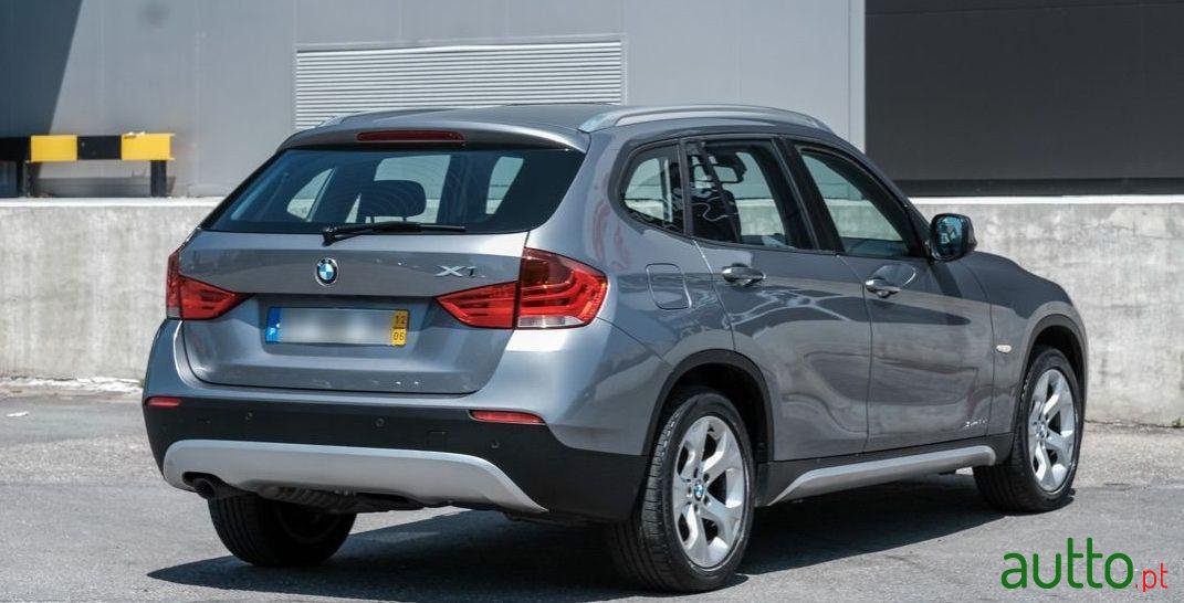 2012' BMW X1 S Drive 18D photo #1
