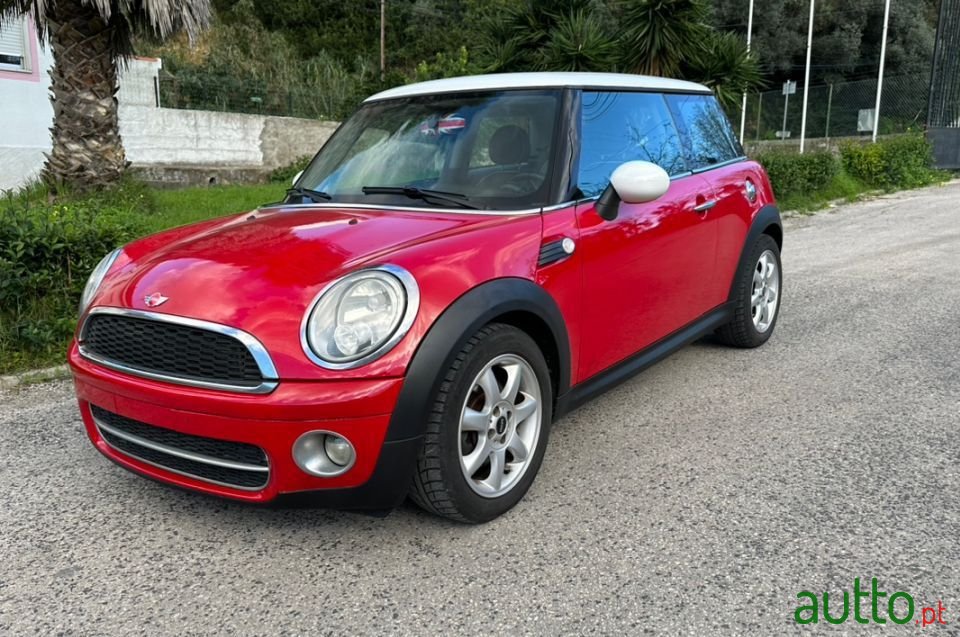 2008' MINI Cooper photo #1