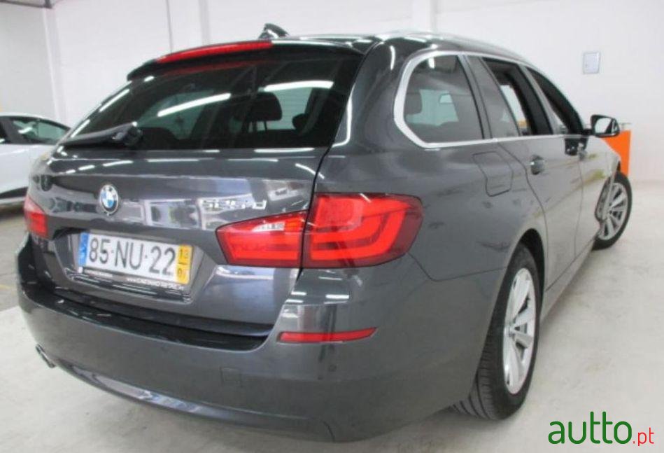 2013' BMW 525 D Auto photo #2