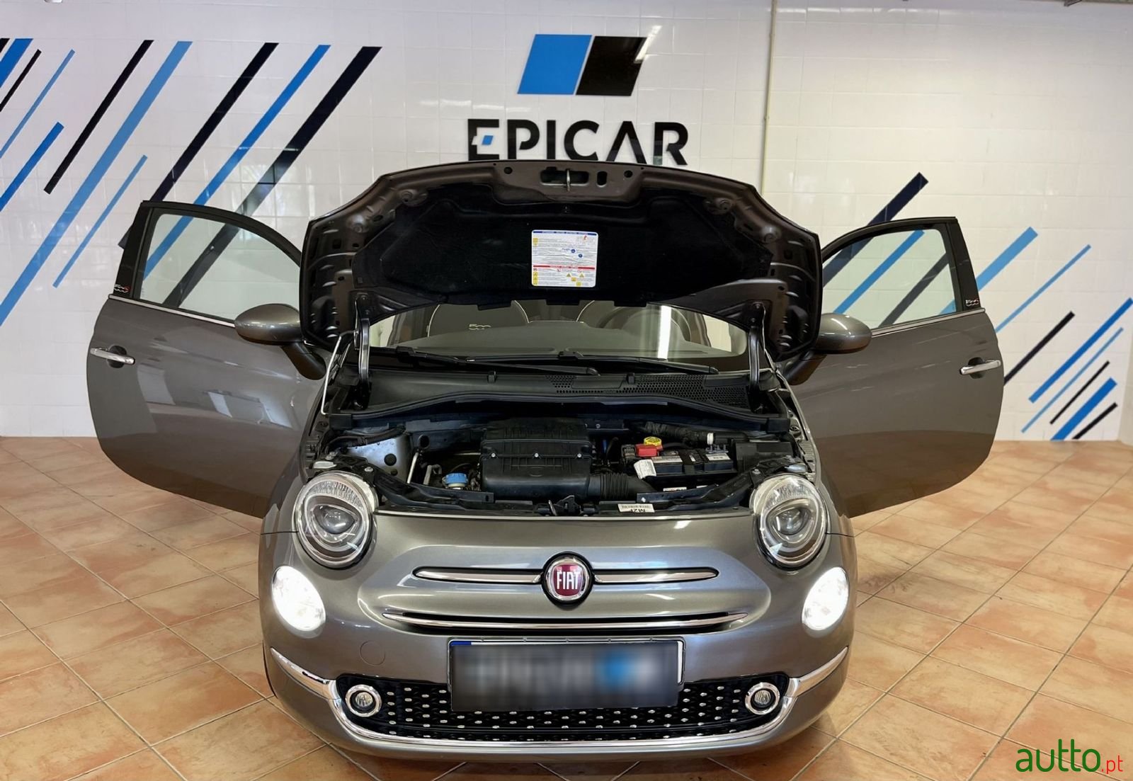 2015' Fiat 500C photo #4