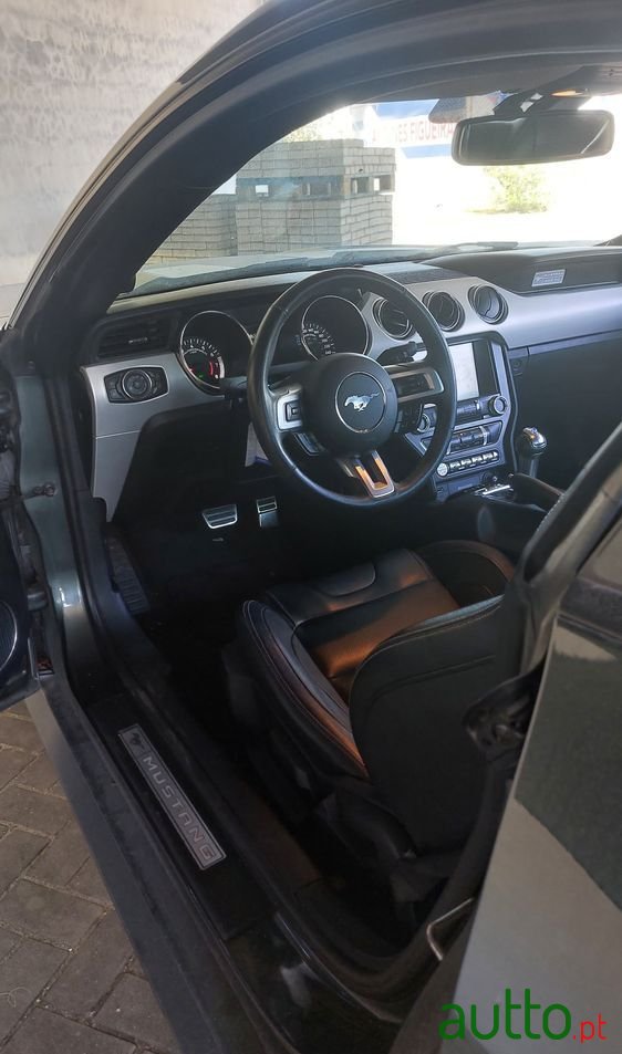 2015' Ford Mustang 2.3I Ecoboost photo #5