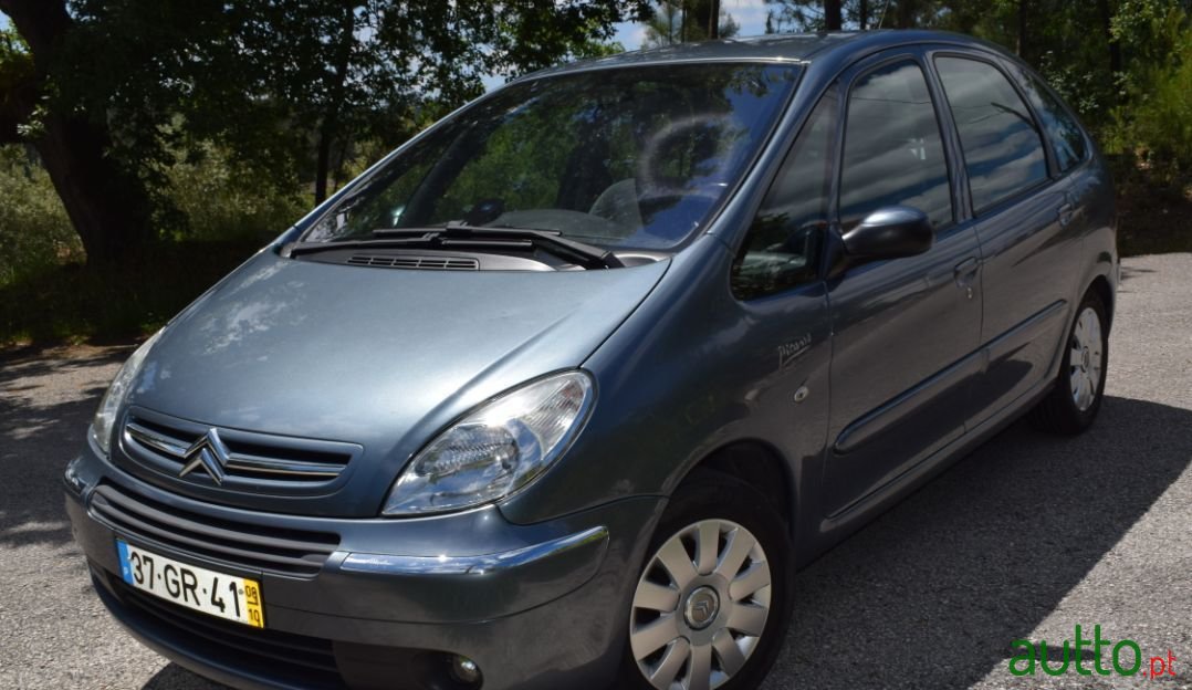 2008' Citroen Xsara Picasso photo #5