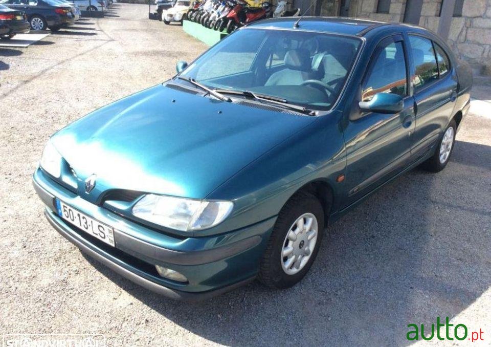 1998' Renault Megane Classic 1.4 Rt photo #1