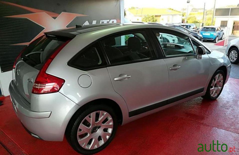 2007' Citroen C4 Exclusive photo #2