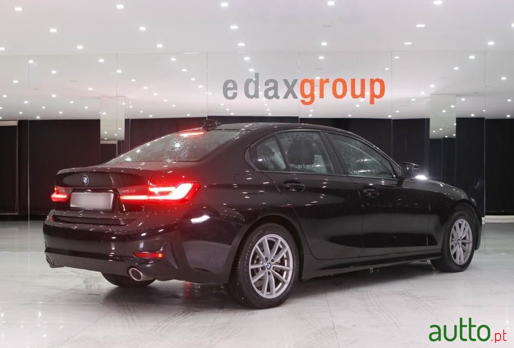 2019' BMW Série 3 photo #3