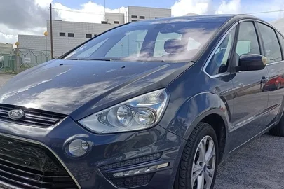 2011' Ford S-Max