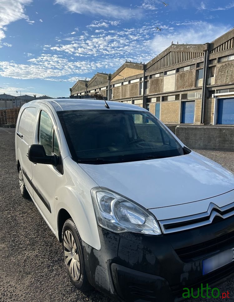 2016' Citroen Berlingo photo #2