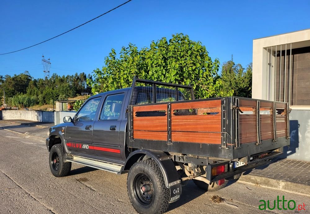 1992' Toyota Hilux photo #5