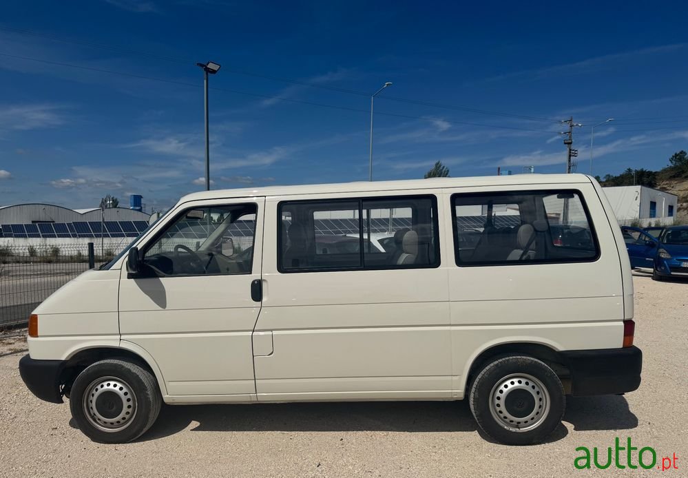 1999' Volkswagen Transporter 2.4 D Kombi photo #3
