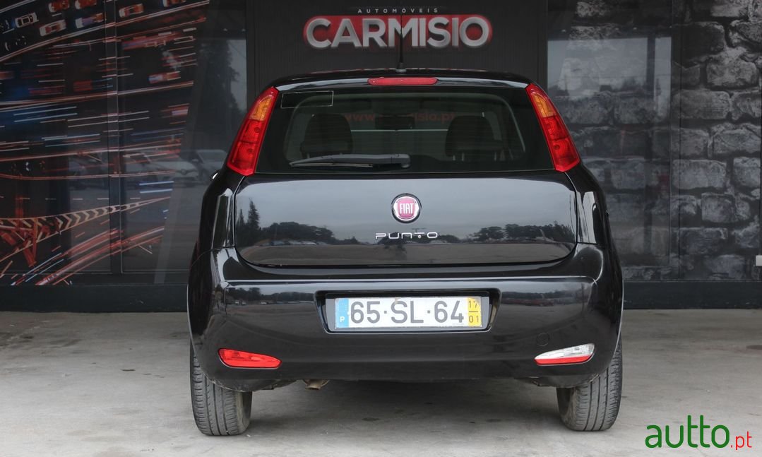 2017' Fiat Punto photo #3