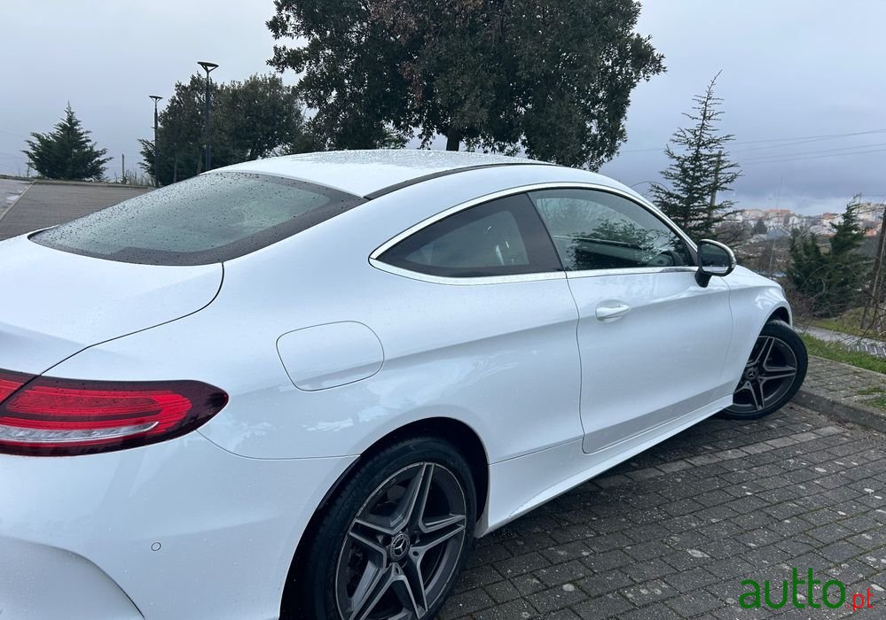 2019' Mercedes-Benz C 200 D Amg Line photo #4