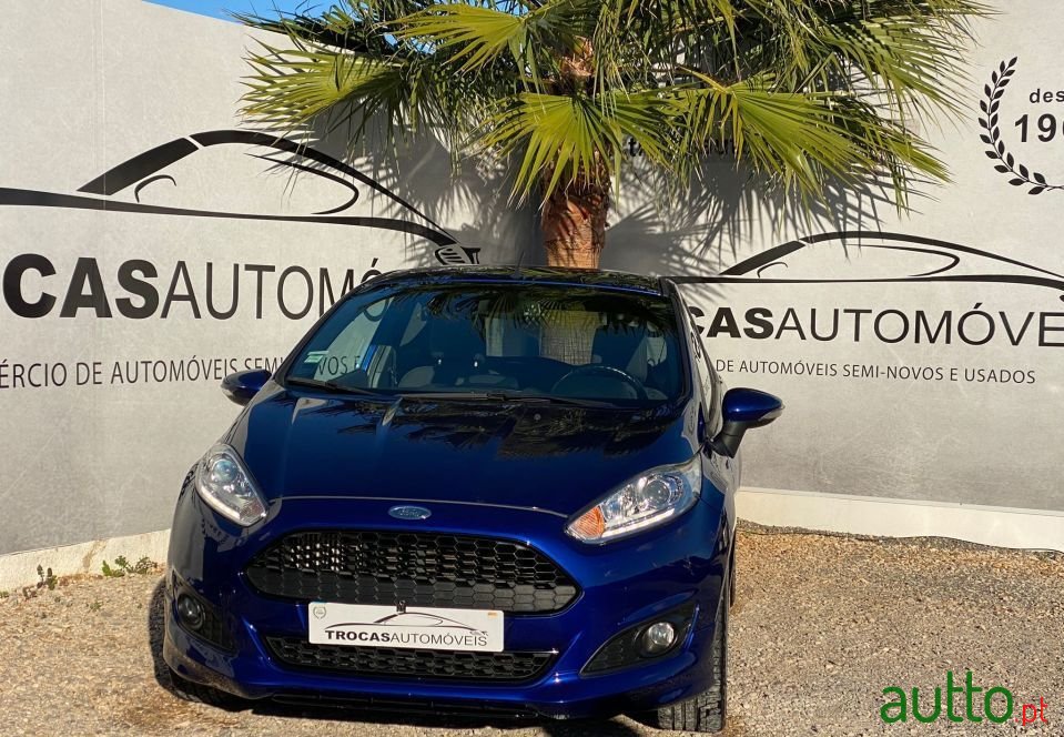 2016' Ford Fiesta photo #5