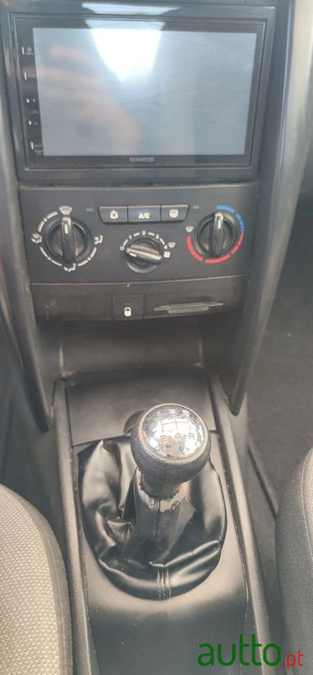 2008' Peugeot 207 1.4 Hdi Trendy photo #2