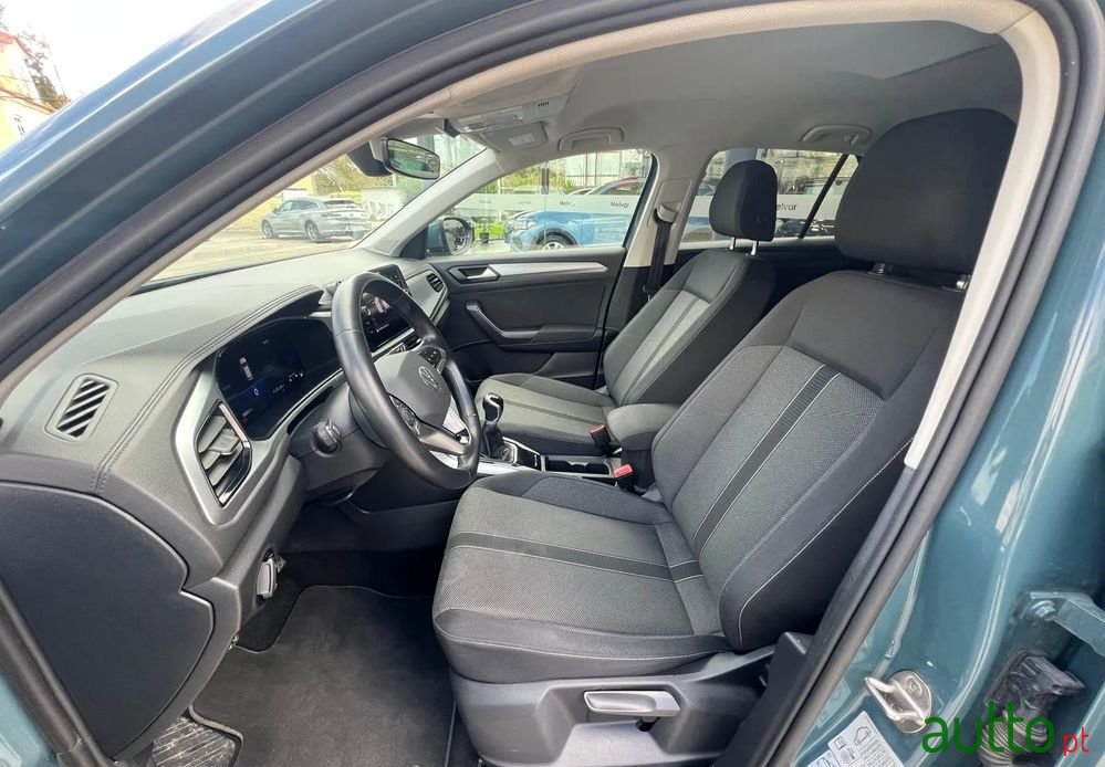 2023' Volkswagen T-Roc 1.0 Tsi Life photo #6