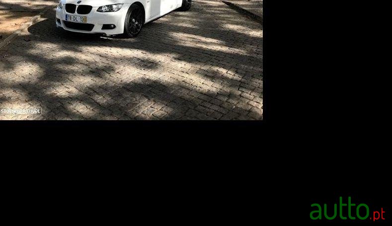 2007' BMW 320 Coupe photo #1