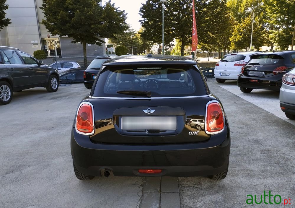 2018' MINI One First photo #5