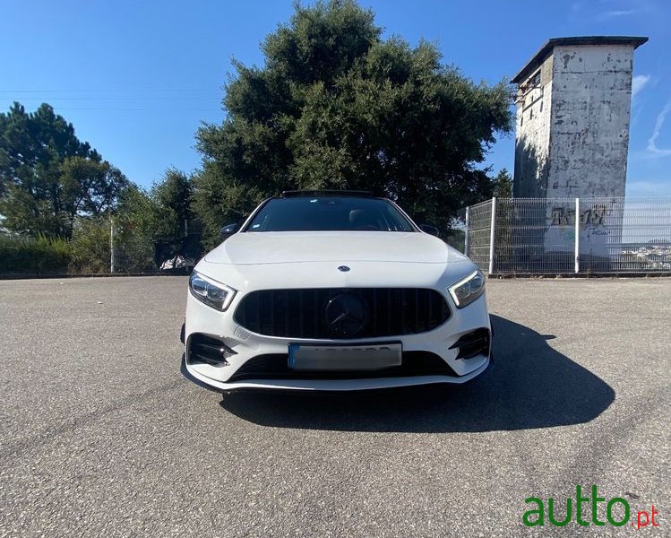 2019' Mercedes-Benz Classe A D Amg Line photo #5