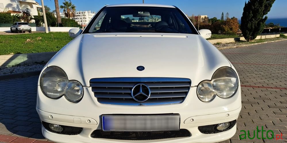2003' Mercedes-Benz C 230 photo #6