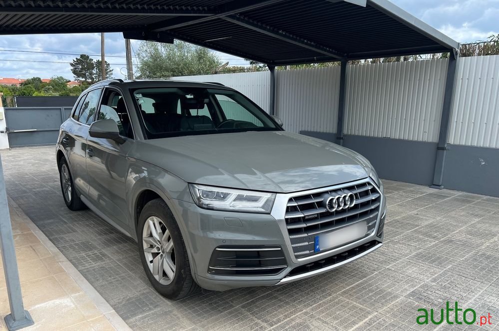 2020' Audi Q5 50 Tfsie Quattro S Tronic photo #1