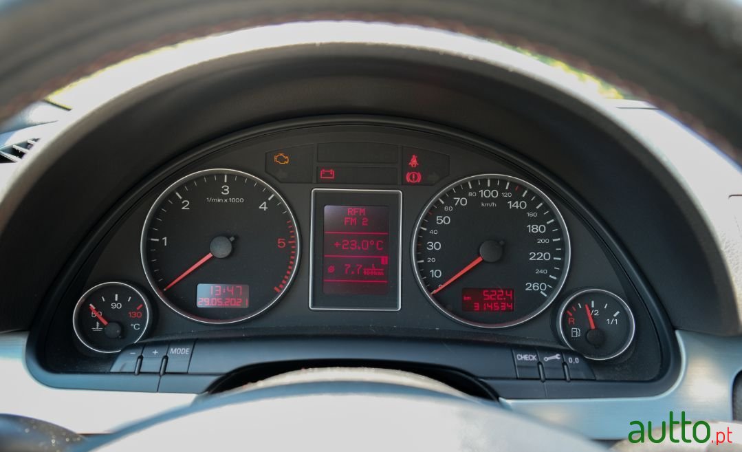 2006' Audi A4 Avant photo #5