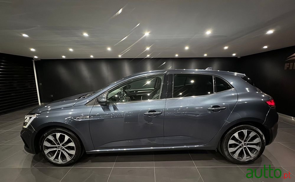 2021' Renault Megane photo #3