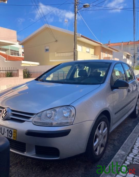 2006' Volkswagen Golf photo #1