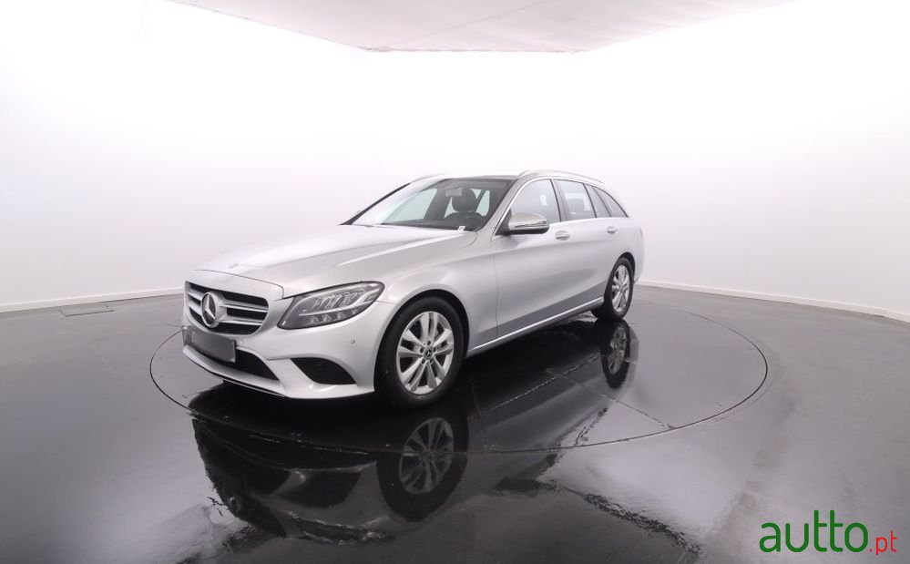 2020' Mercedes-Benz C 220 photo #1