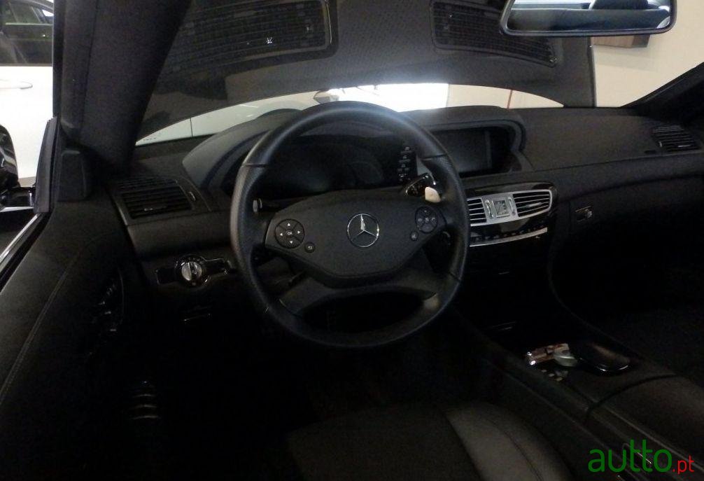 2011' Mercedes-Benz AMG photo #1