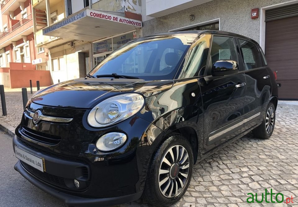 2016' Fiat 500L photo #1
