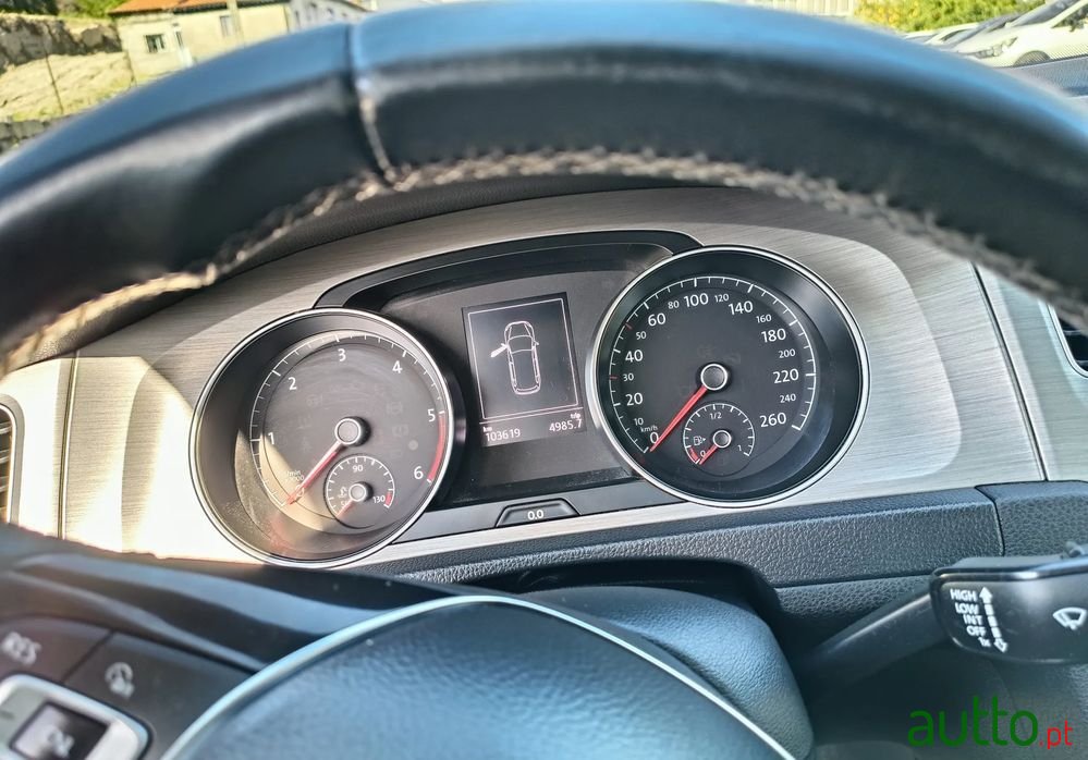 2016' Volkswagen Golf Variant photo #4