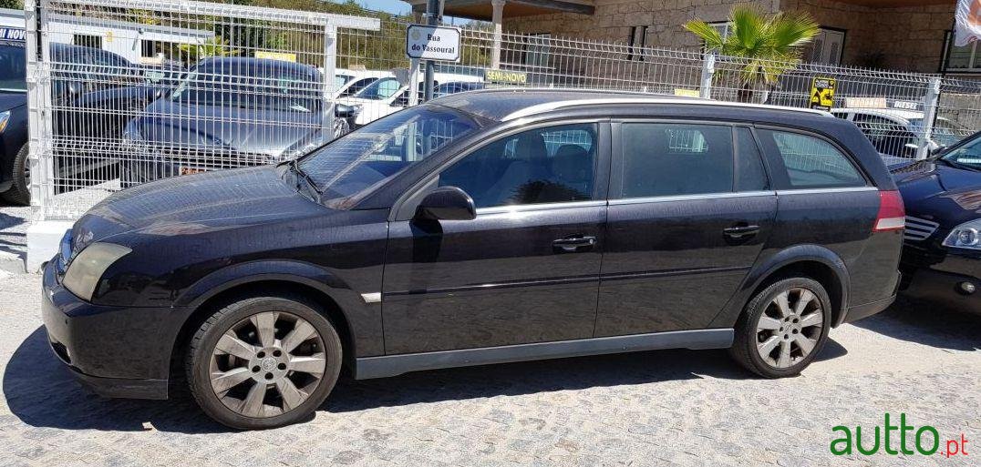 2005' Opel Vectra photo #2