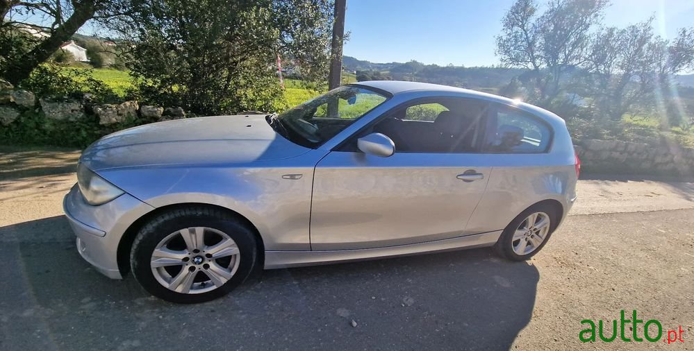 2008' BMW 118 D photo #6