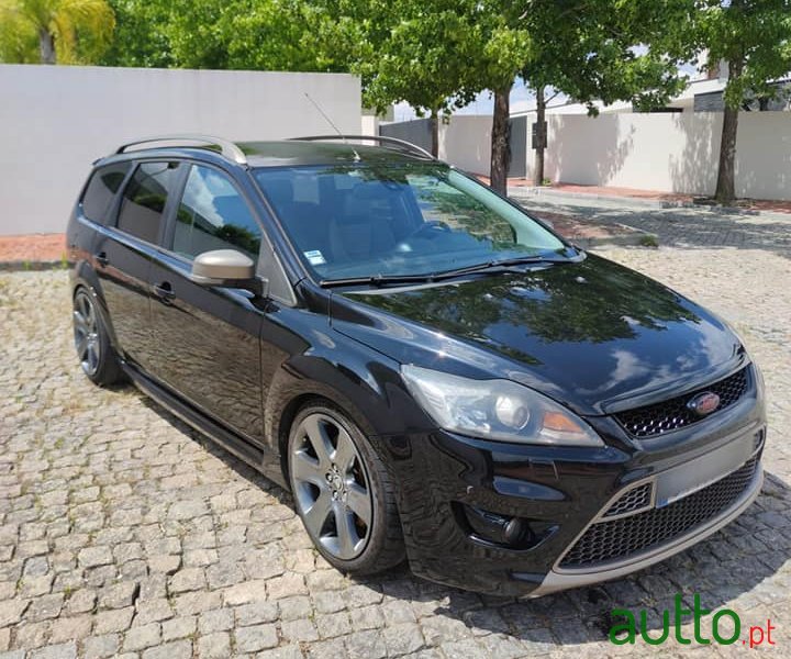2009' Ford Focus photo #1