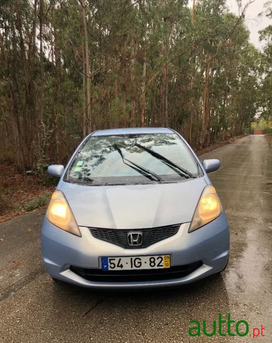 2009' Honda Jazz photo #4