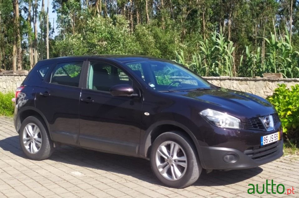 2010' Nissan Qashqai photo #1