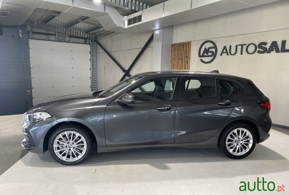 2021' BMW 116 photo #2