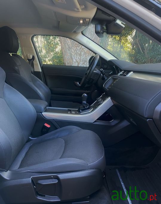 2018' Land Rover Evoque photo #6