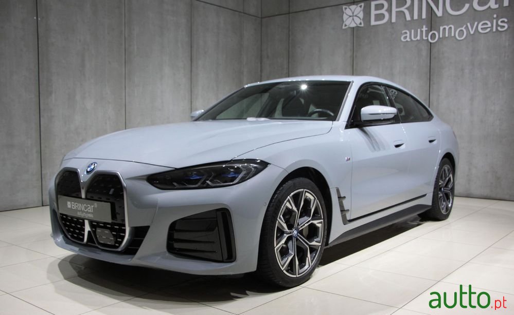 2022' BMW i4 Edrive40 Desportiva M photo #4