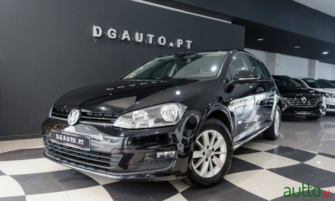 2016' Volkswagen Golf photo #1