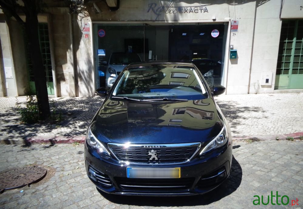 2019' Peugeot 308 photo #2