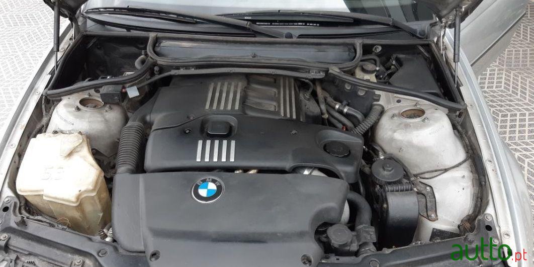 2000' BMW 320 Sport Touring photo #4