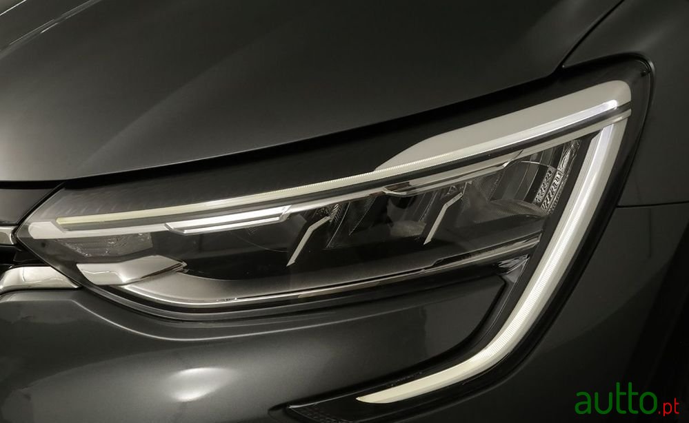 2023' Renault Arkana photo #6