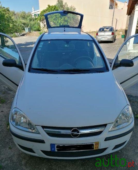 2006' Opel Corsa photo #3