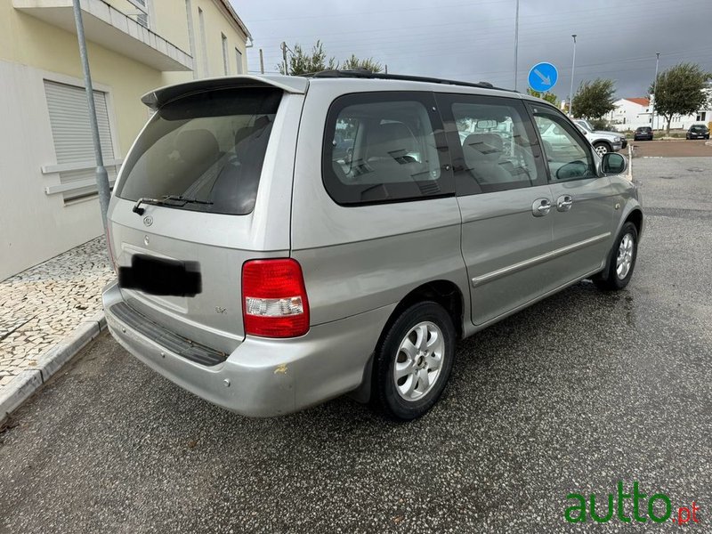 2005' Kia Carnival photo #5