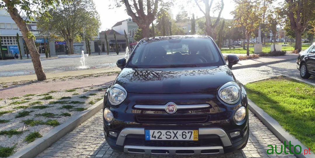 2017' Fiat 500X photo #2