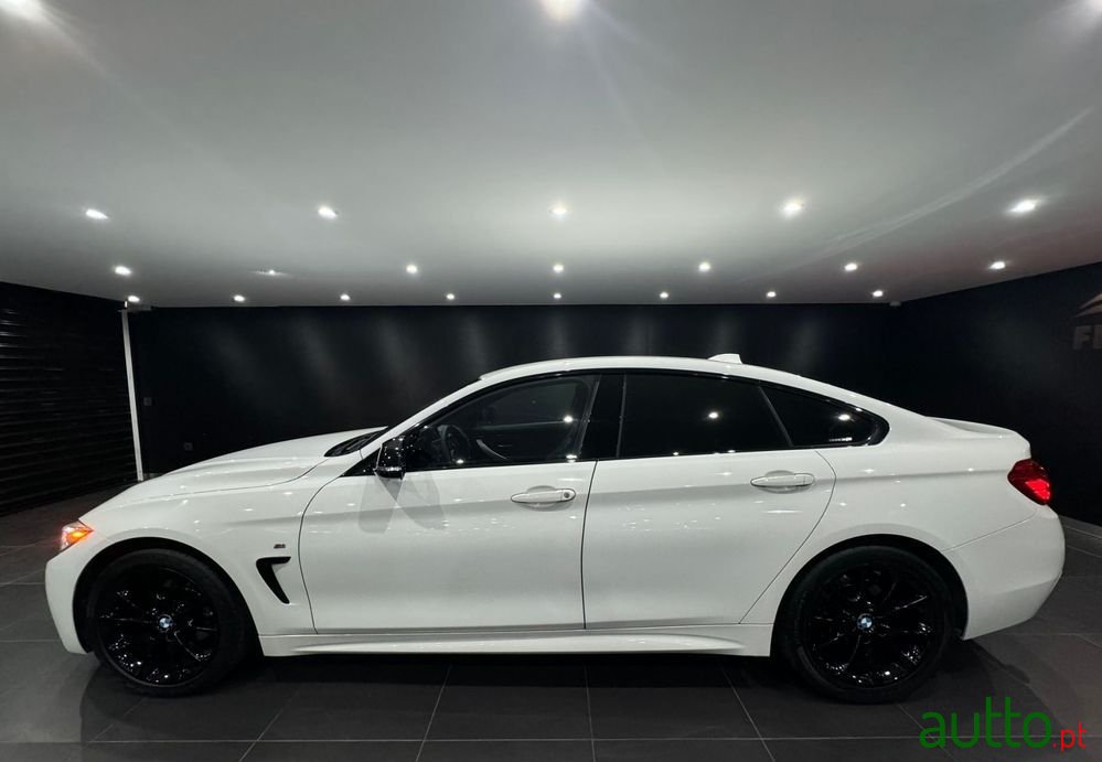 2016' BMW Série 4 D Pack M Auto photo #3