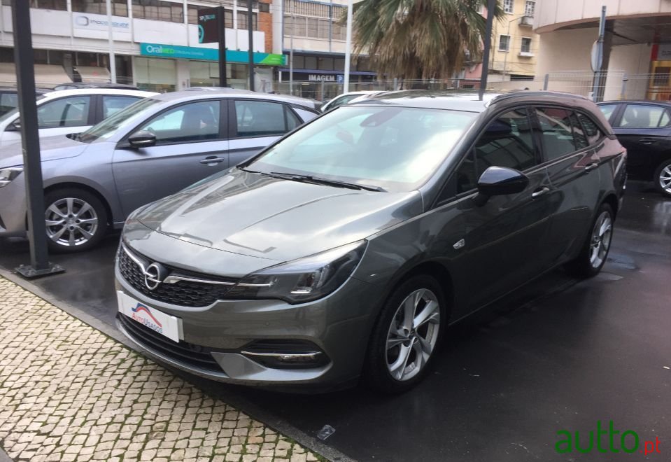 2021' Opel Astra Sports Tourer photo #3